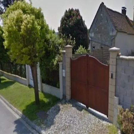 Unwind In Countryside Near Amiens Paris 100m
