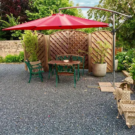 Unwind In Countryside Near Amiens Paris 100m Holiday home *