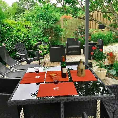 Unwind In Countryside Near Amiens Paris 100m Fossemanant