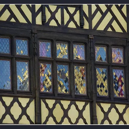 Unwind In Countryside Near Amiens Paris 100m Holiday home